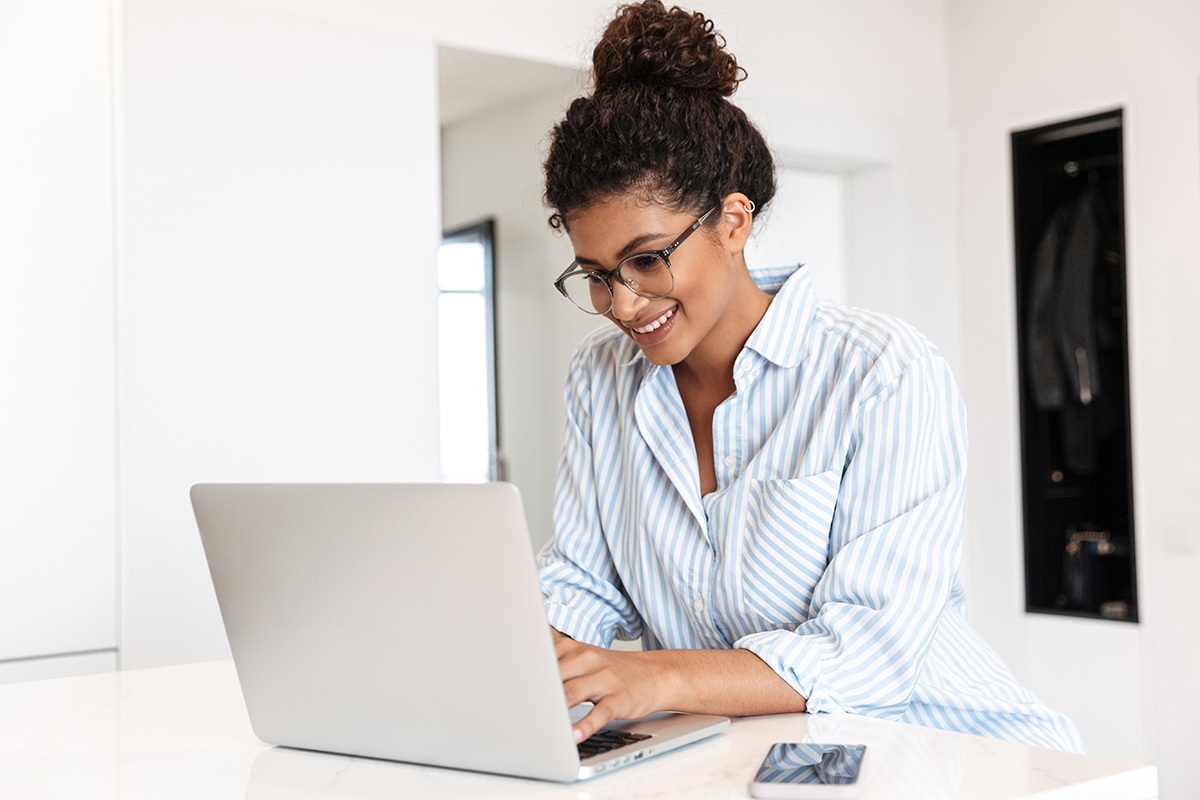 Lady on computer